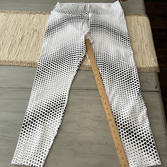 NWT Fabletics Powerhold Legging Sports Bra White Black Stars Dots 3pc Set Sz XXL - Picture 6 of 12